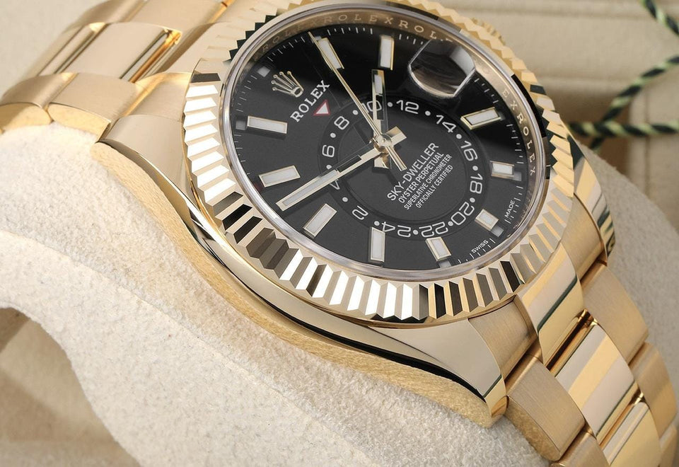Rolex | Sky-Dweller | 326938-0004 | 42 mm | Yellow gold | Black | Automatic