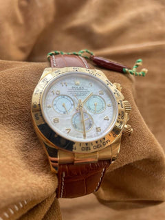 Rolex | Daytona | 116518 | Yellow gold | 40 mm | Crocodile skin | Mother of pearl | Automatic