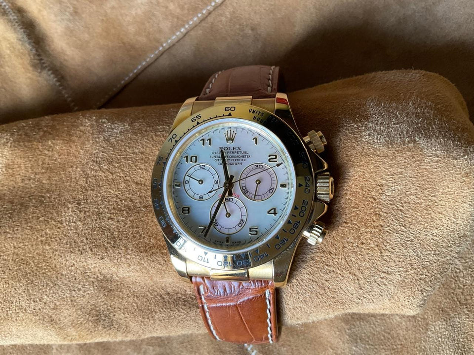 Rolex | Daytona | 116518 | Yellow gold | 40 mm | Crocodile skin | Mother of pearl | Automatic