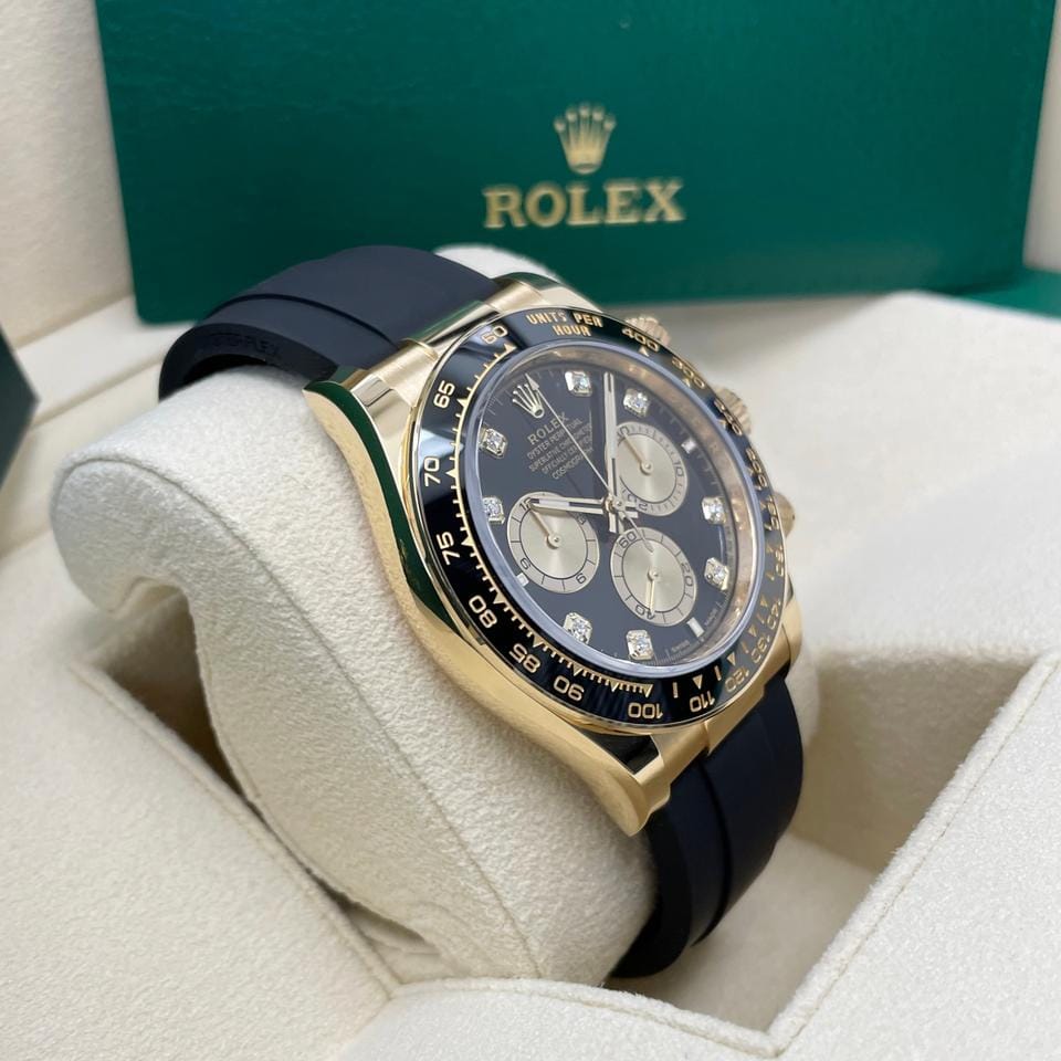Rolex | Daytona | 126518 | Yellow gold | 40 mm | Rubber | Black | Automatic