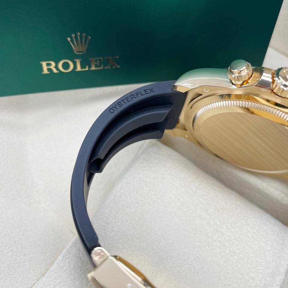 Rolex | Daytona | 126518 | Yellow gold | 40 mm | Rubber | Black | Automatic