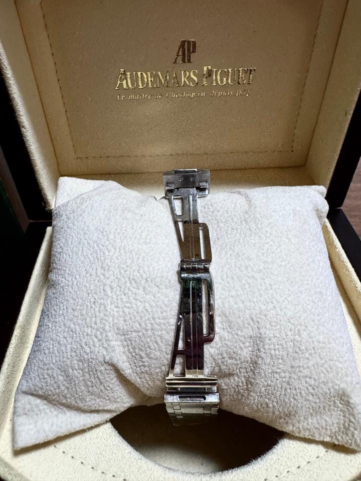 Audemars Piguet26004 BC Limited edition chronograph