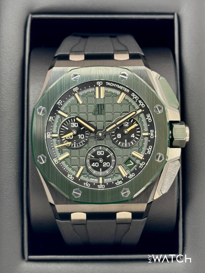 Audemars Piguet NEW 2025 Royal Oak Chroograph 43mm 26420 CE Ceramic Green Dial