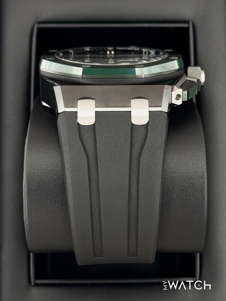 Audemars Piguet NEW 2025 Royal Oak Chroograph 43mm 26420 CE Ceramic Green Dial