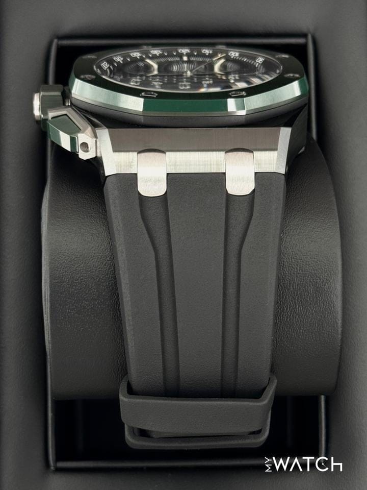 Audemars Piguet NEW 2025 Royal Oak Chroograph 43mm 26420 CE Ceramic Green Dial