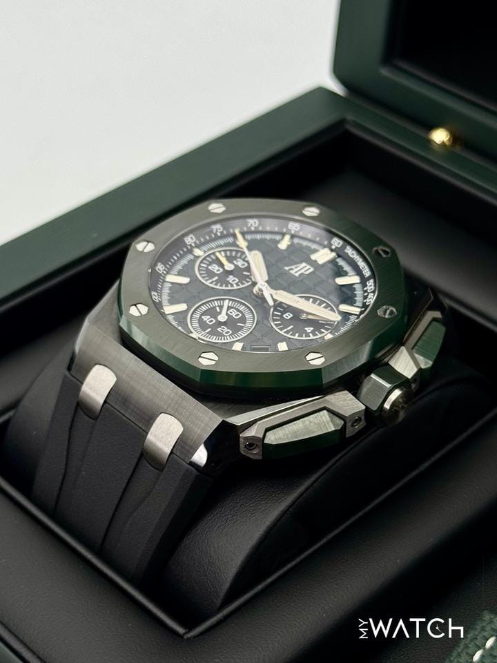 Audemars Piguet NEW 2025 Royal Oak Chroograph 43mm 26420 CE Ceramic Green Dial