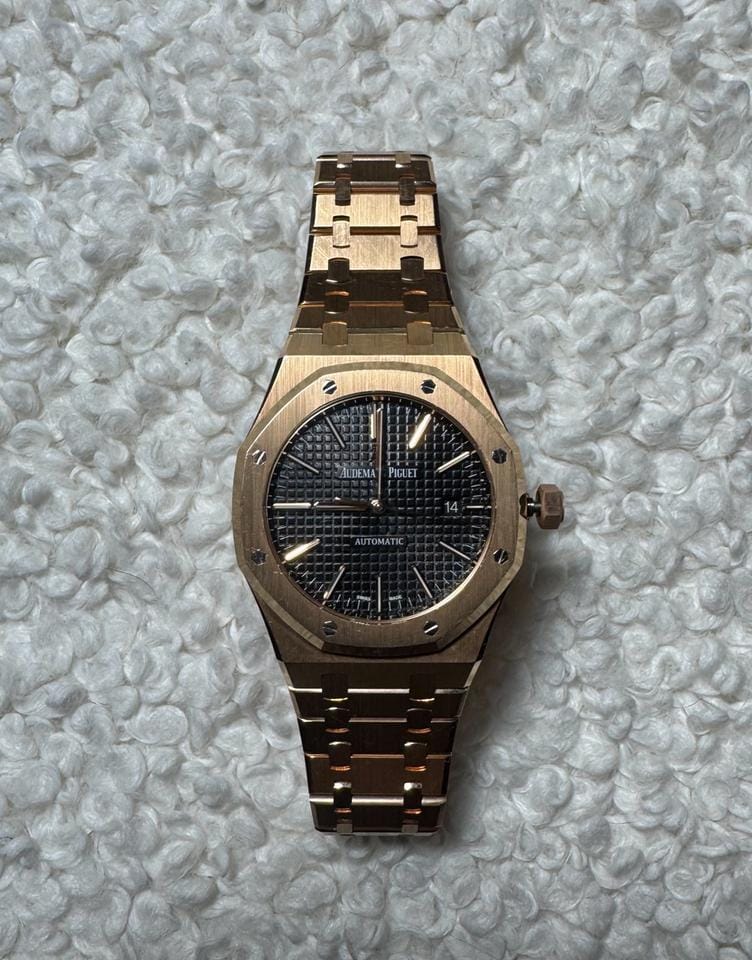 Audemars Piguet Royal Oak Box & official AP Certificate