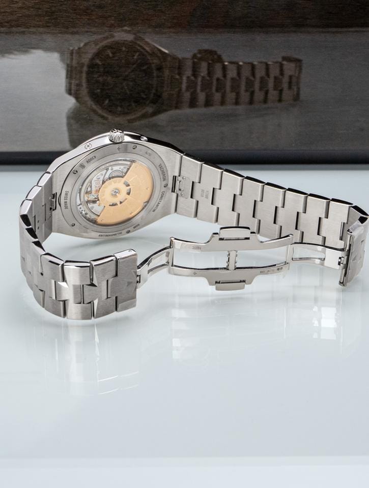 Vacheron Constantin Overseas