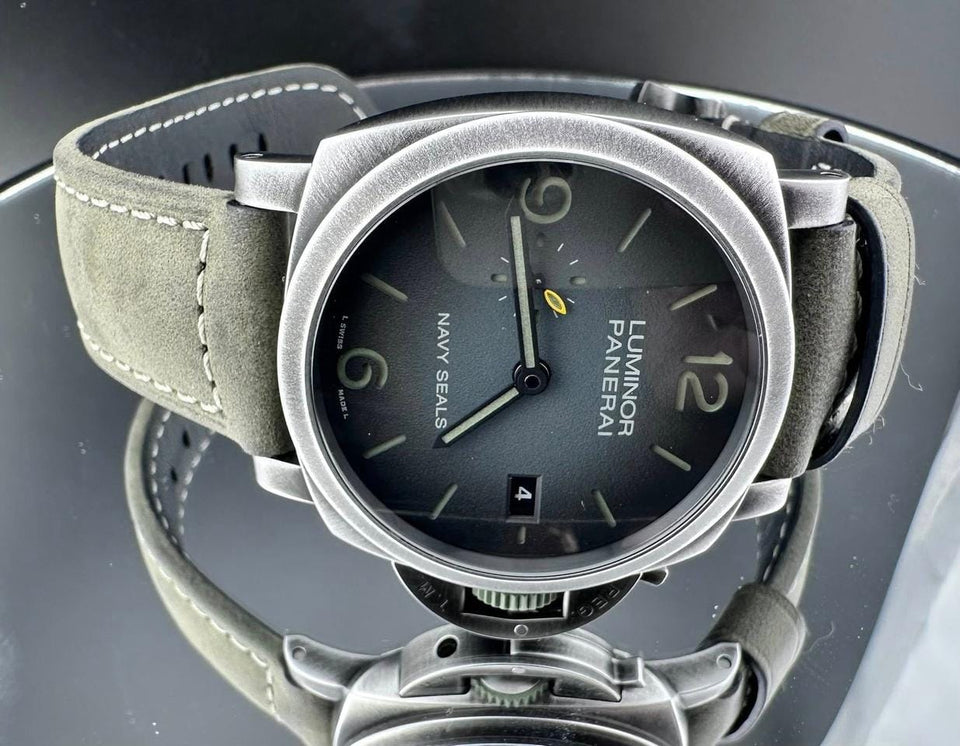 Panerai Luminor Marina Navy Seals Pam01412 44mm