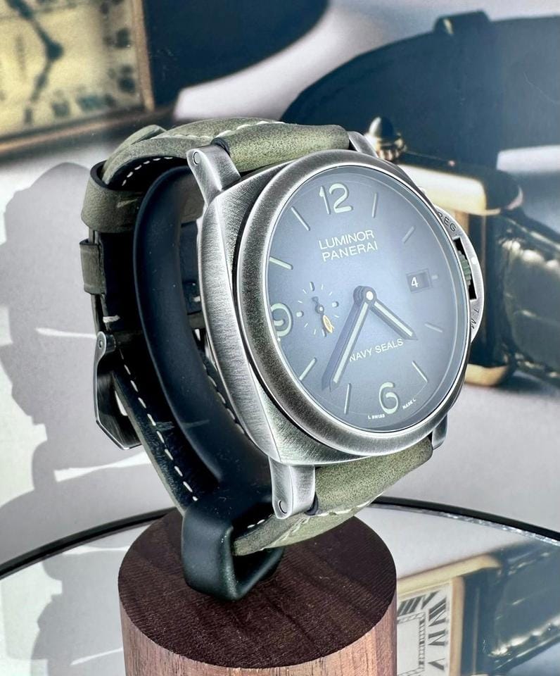 Panerai Luminor Marina Navy Seals Pam01412 44mm