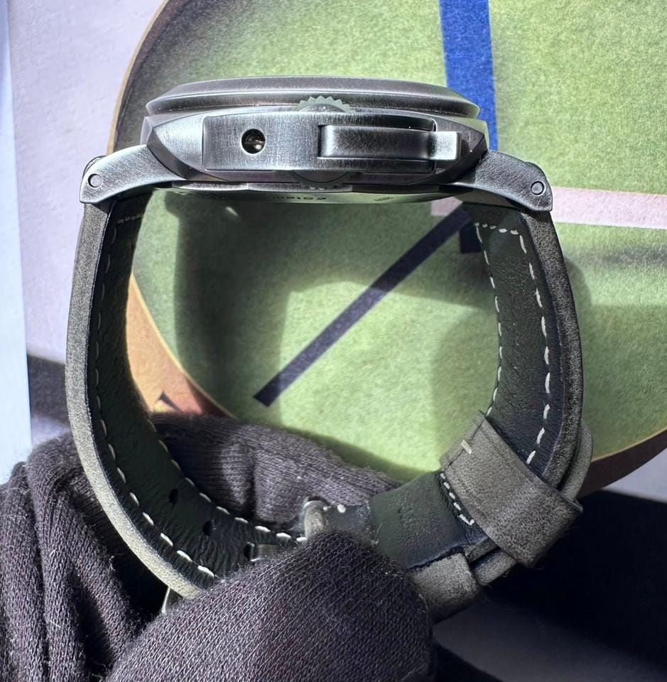 Panerai Luminor Marina Navy Seals Pam01412 44mm