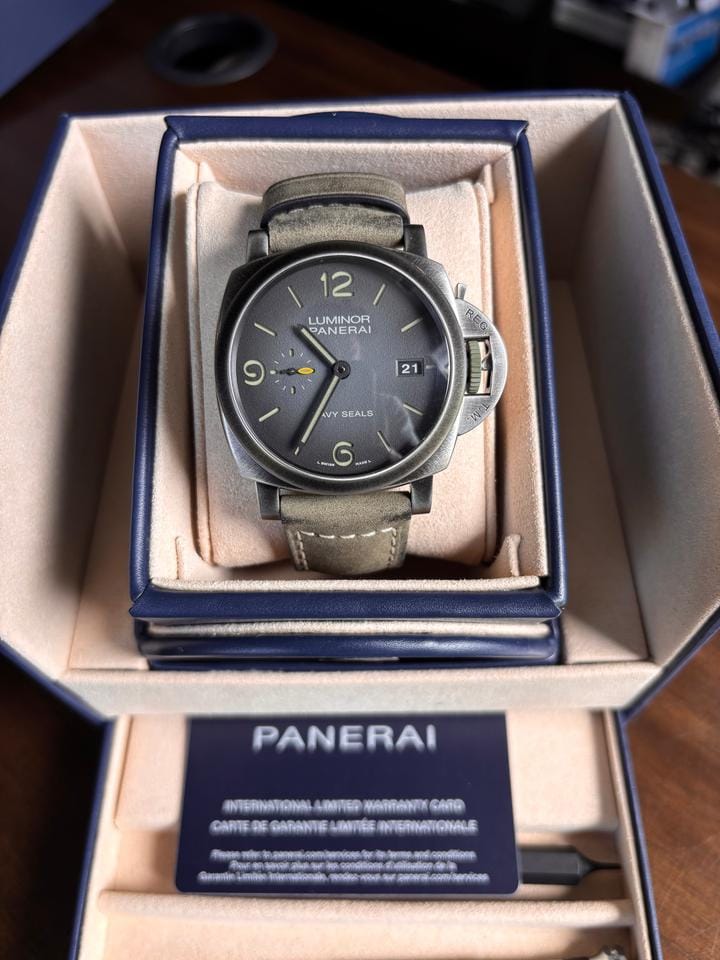 Panerai Luminor Marina Navy Seals Pam01412 44mm