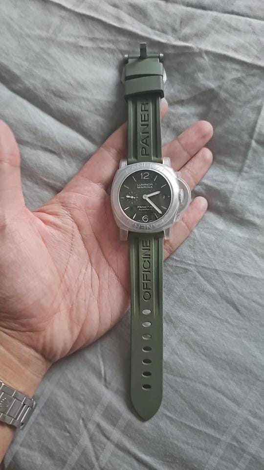 Panerai Luminor Marina Quaranta Verde Militare Limited Release Full Set with e-receipt