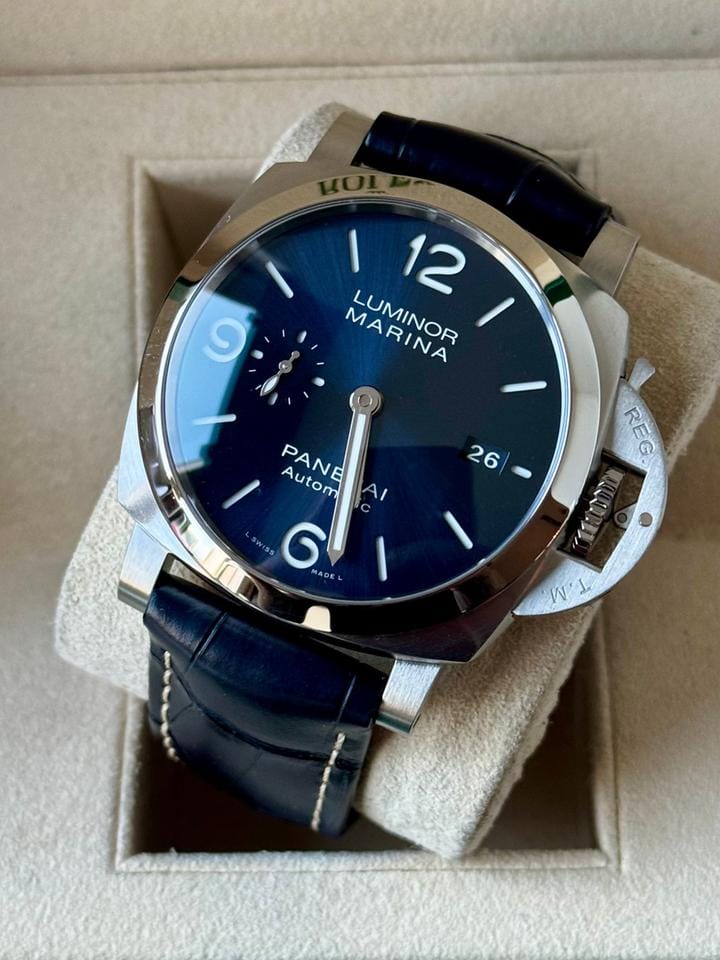 Panerai Luminor Marina Unworn full set from 09/2025