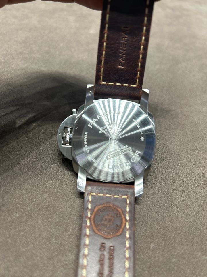 Panerai PAM01759