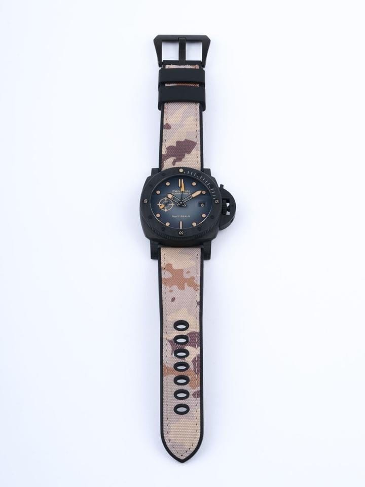 Panerai Submersible Quarantaquattro Gmt Navy Seals Limited Edition
