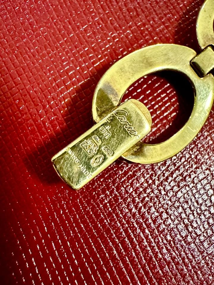 Cartier Baignoire REF.1967 AN ATTRACTIVE GOLD AND DIAMOND-SET BRACELET WATCH Rare