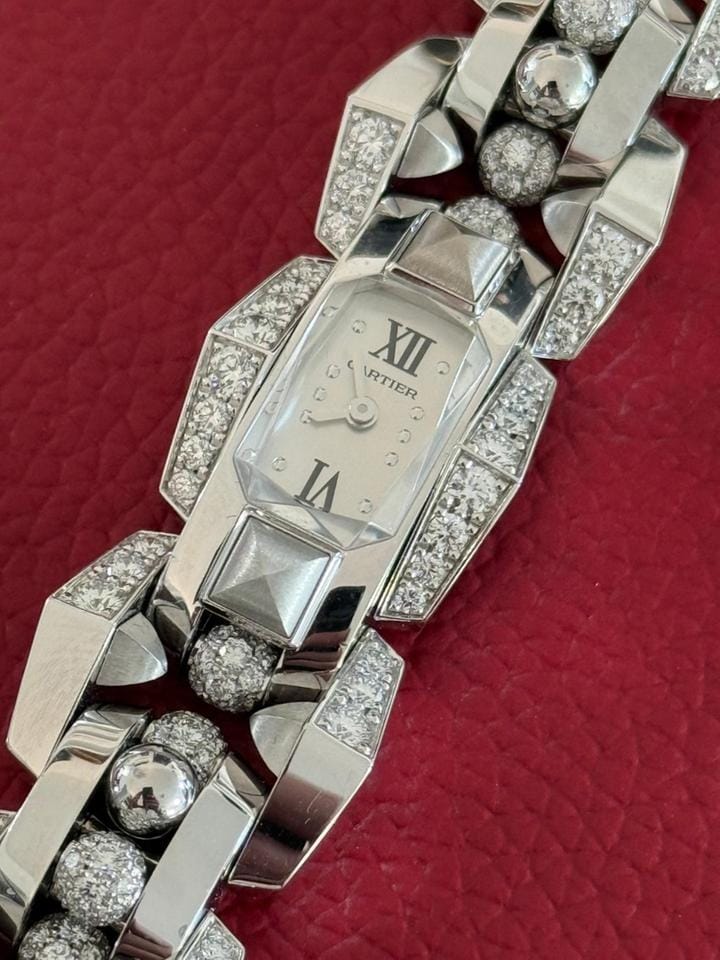 Cartier Clash [Un]limited Sunray Silver Dial White Gold WJMB0002