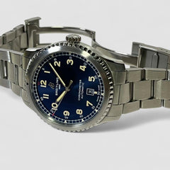 Breitling Aviator 8