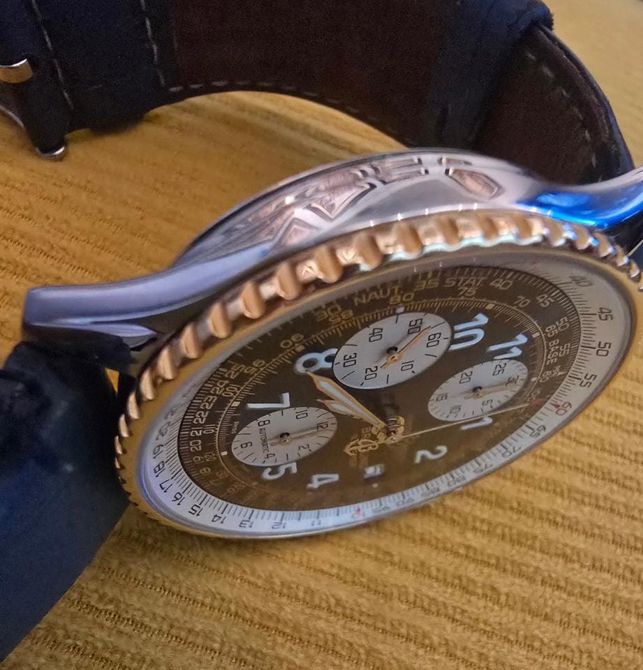 Breitling Navitimer