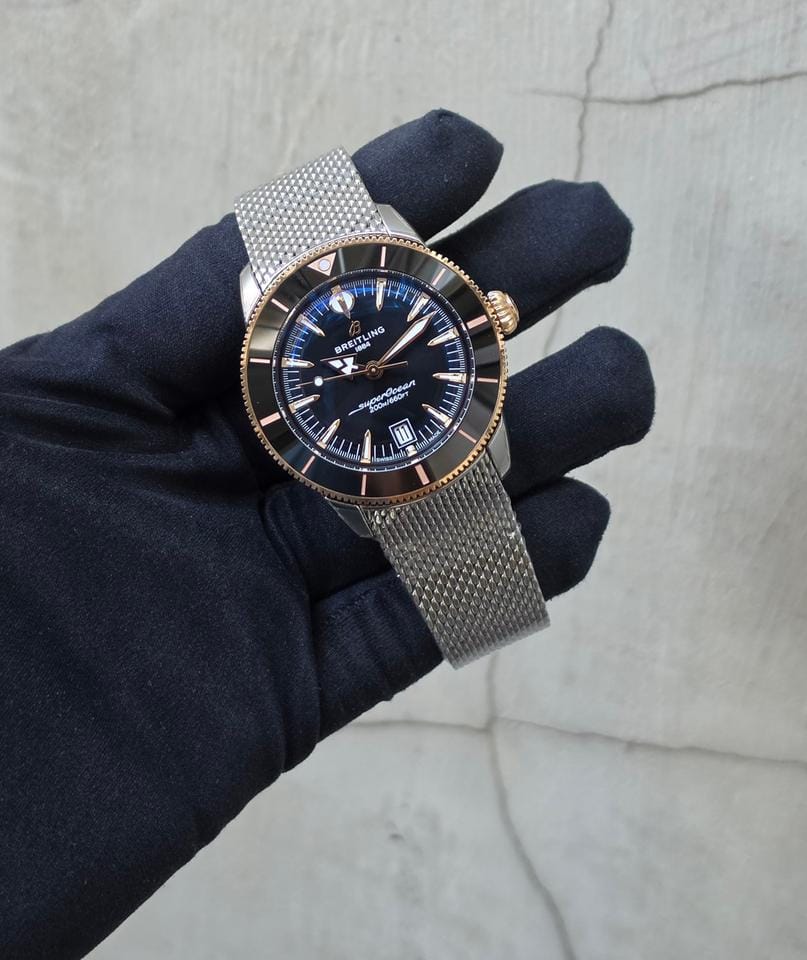 Breitling Superocean Heritage 42 B31 - 42 MM Automatic - Box & Papers 2026 Unworn - Rose Gold Bezel