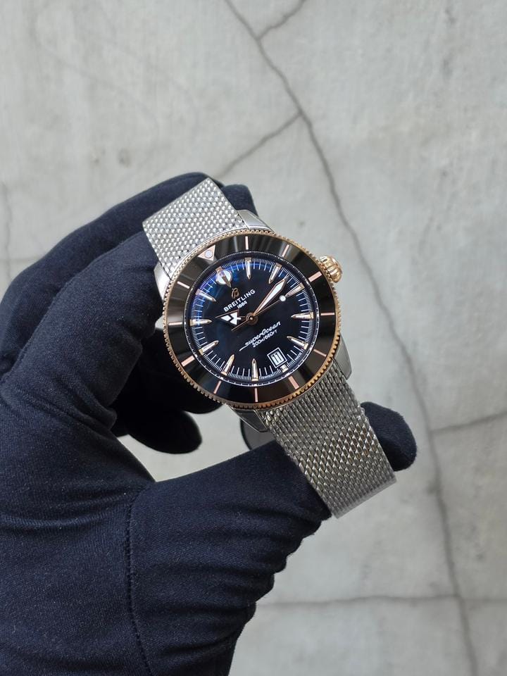 Breitling Superocean Heritage 42 B31 - 42 MM Automatic - Box & Papers 2026 Unworn - Rose Gold Bezel