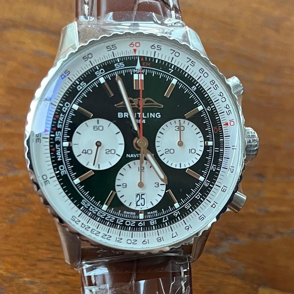 Breitling Navitimer