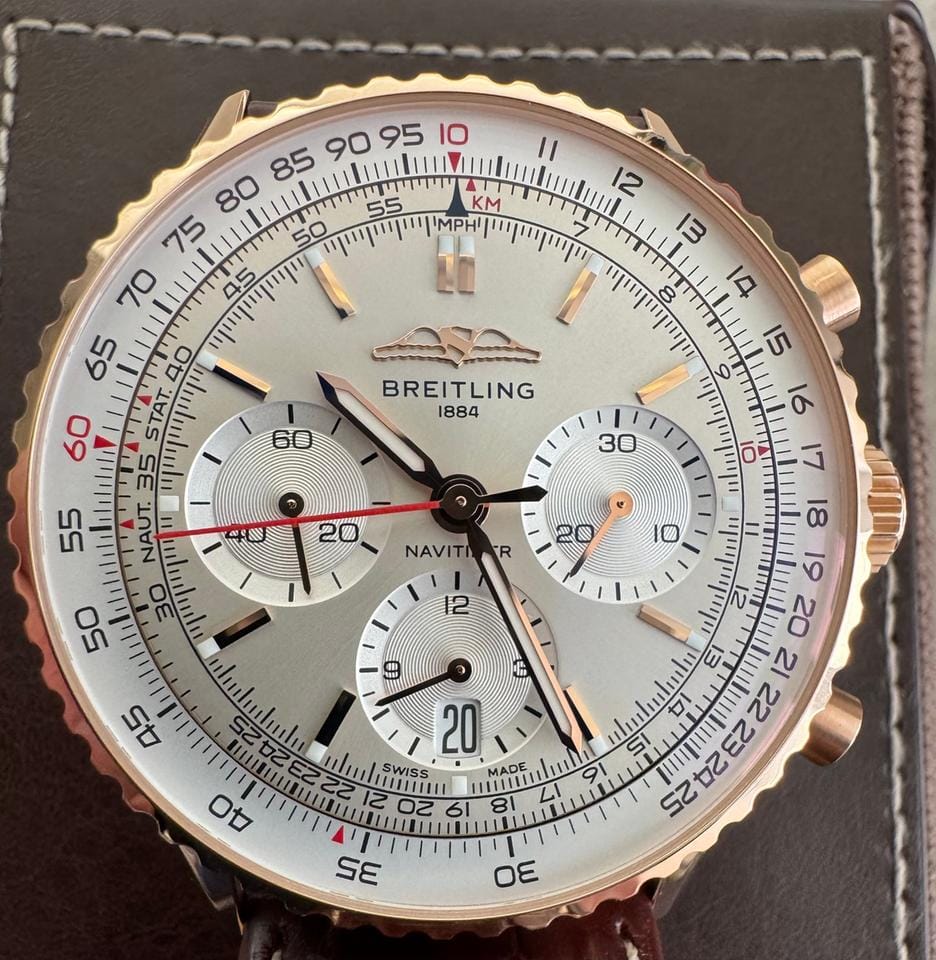 Breitling Navitimer