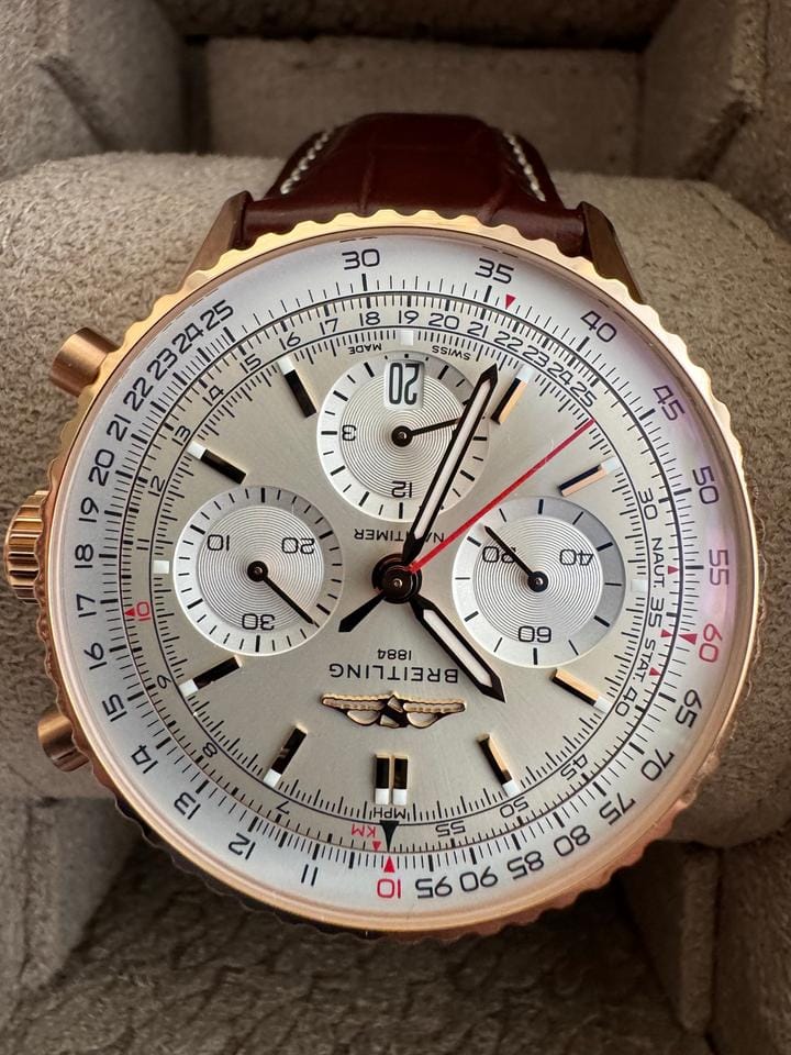 Breitling Navitimer