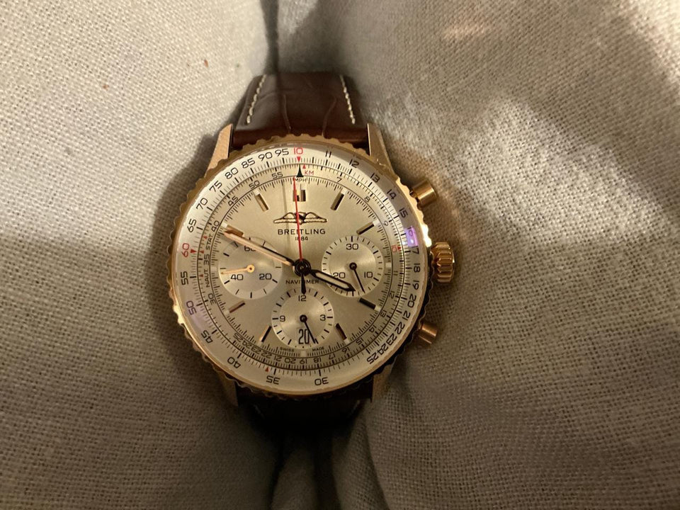 Breitling Navitimer