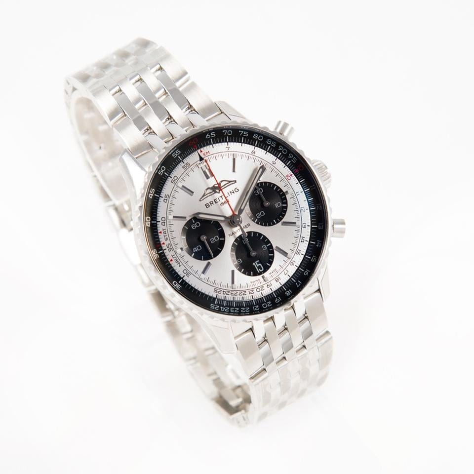 Breitling Navitimer