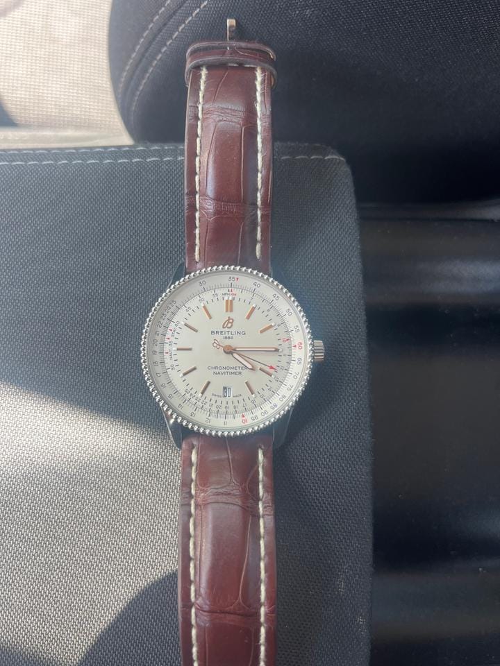 Breitling Navitimer