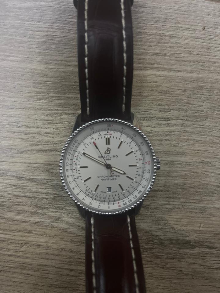 Breitling Navitimer