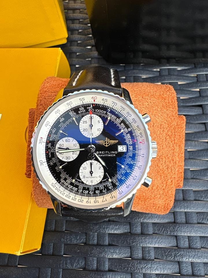 Breitling Navitimer