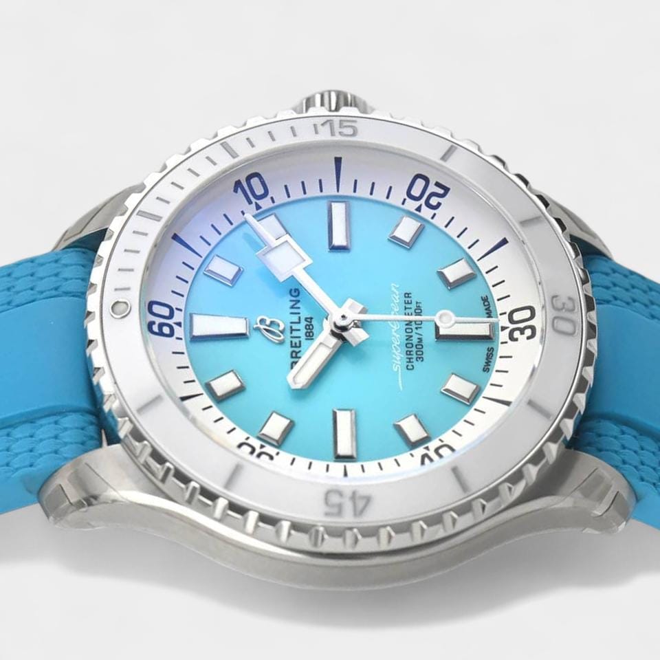 Breitling Superocean 36 Automatic / Steel / 36 mm / Box&Papers / A17377211 C1 S1