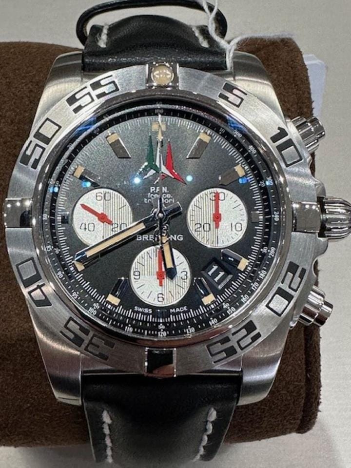 Breitling Chronomat 44 Frecce Tricolori Limited Edition