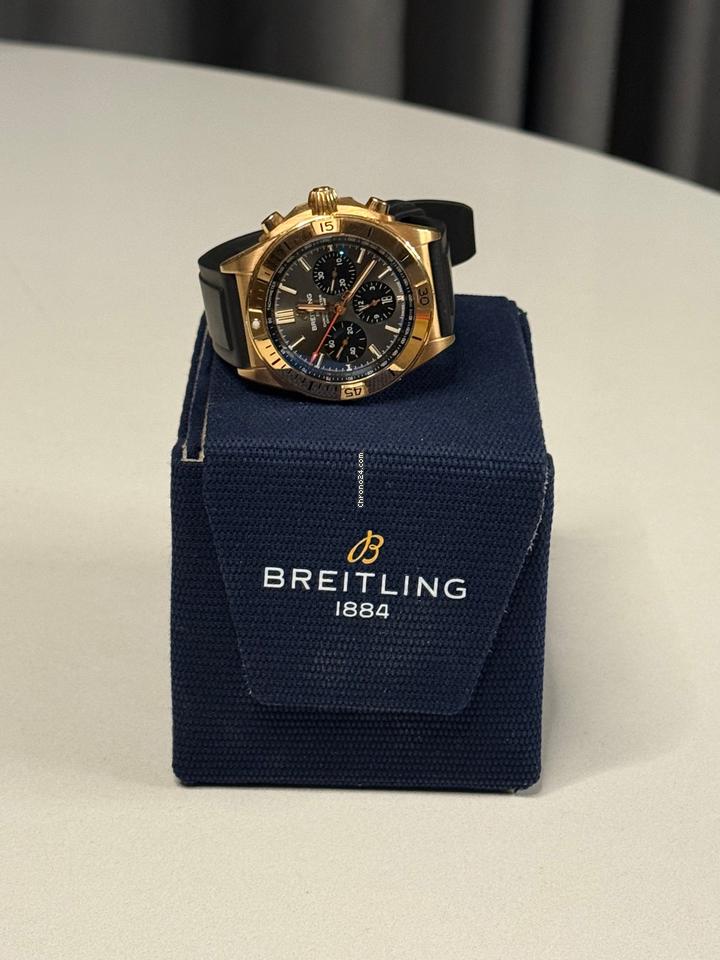Breitling Chronomat 42 B01 42 Breitling Chronomat B01 42 18k gold