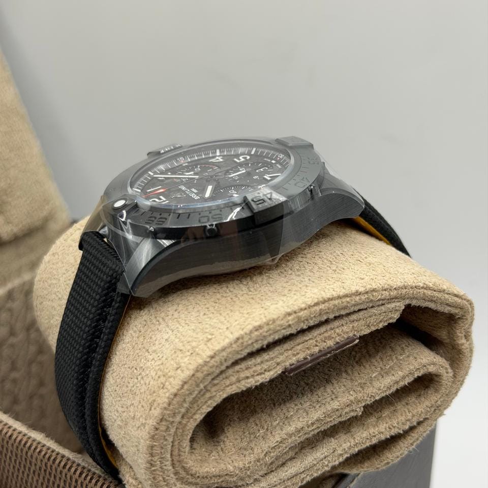Breitling Avenger[April 2026] Full Set Freshly Dated - Avenger B01 Chronograph 44 Night Mission