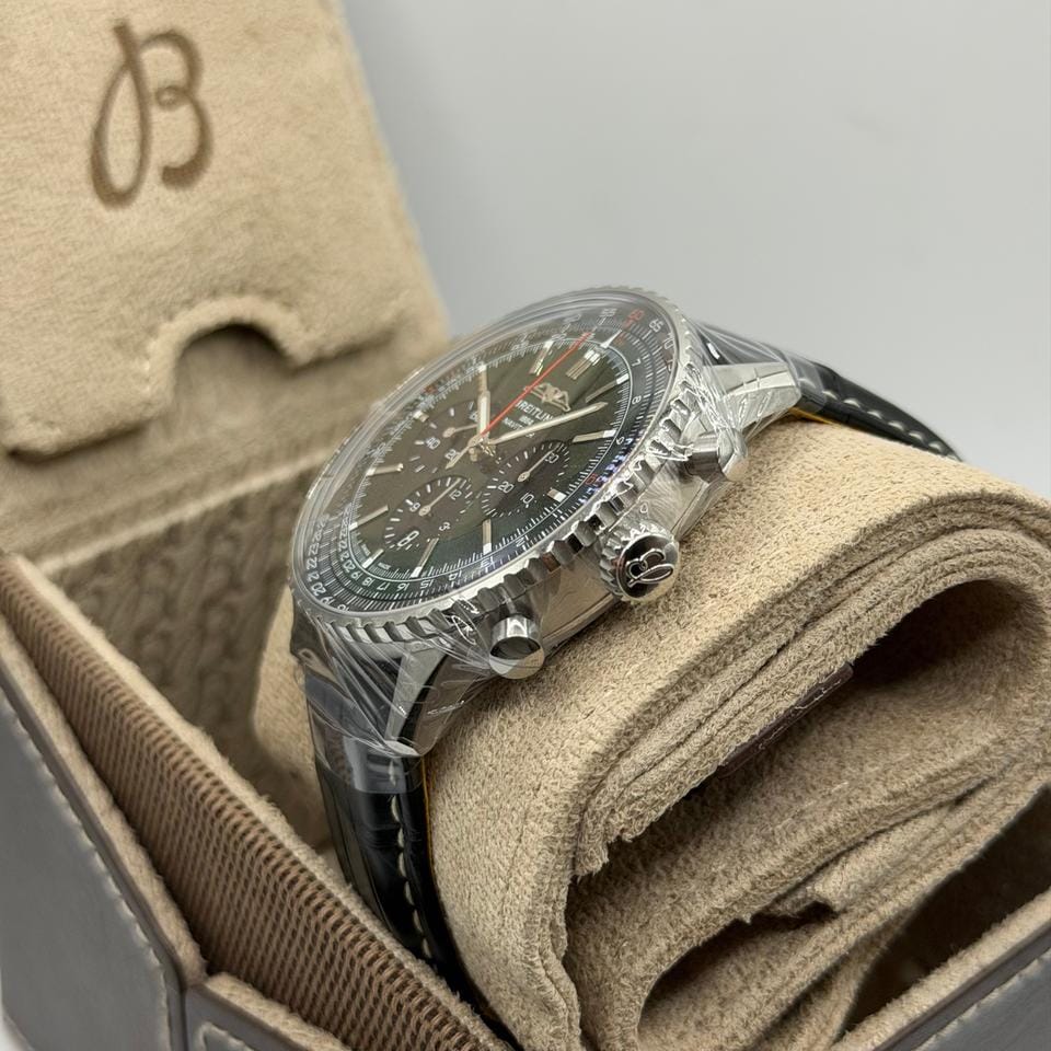 Breitling Navitimer 1 B01 Chronograph[April 2026] Full Set Freshly Dated - Navitimer B01 Chronograph
