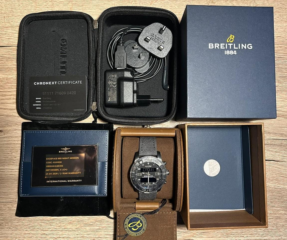 Breitling Exospace B55 Connected Volledige set collecters item geen krasje te bekennen!