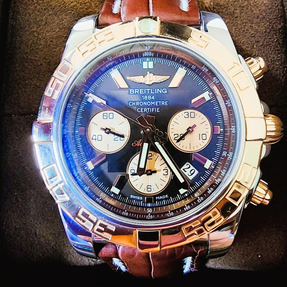 Breitling Chronomat 44 CB 0110
