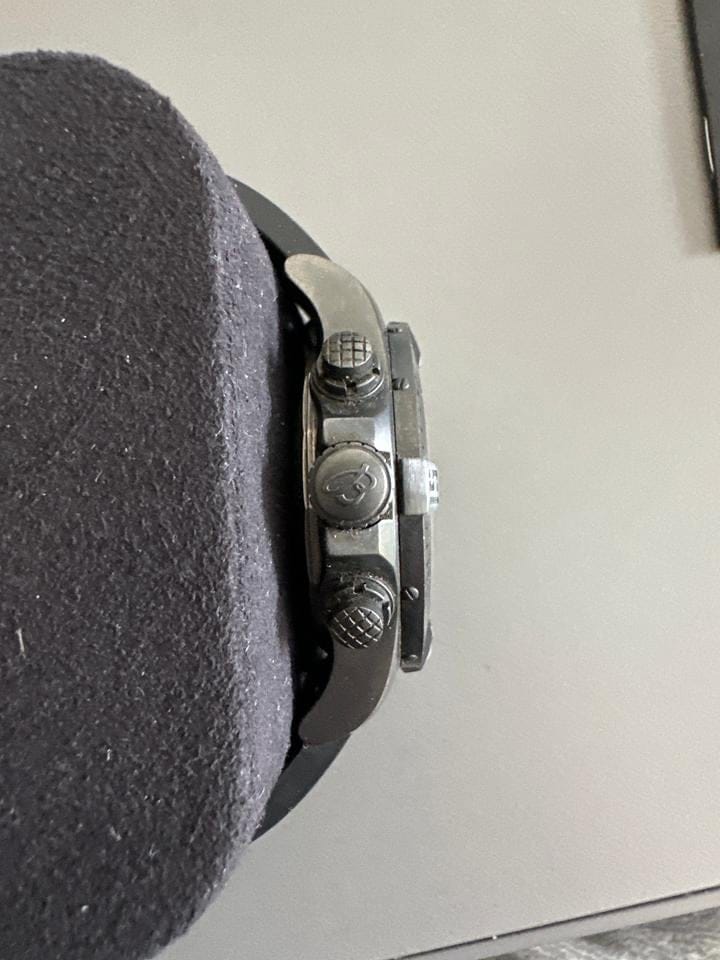 Breitling Super Avenger Military Limited Breitling super avenger military limited
