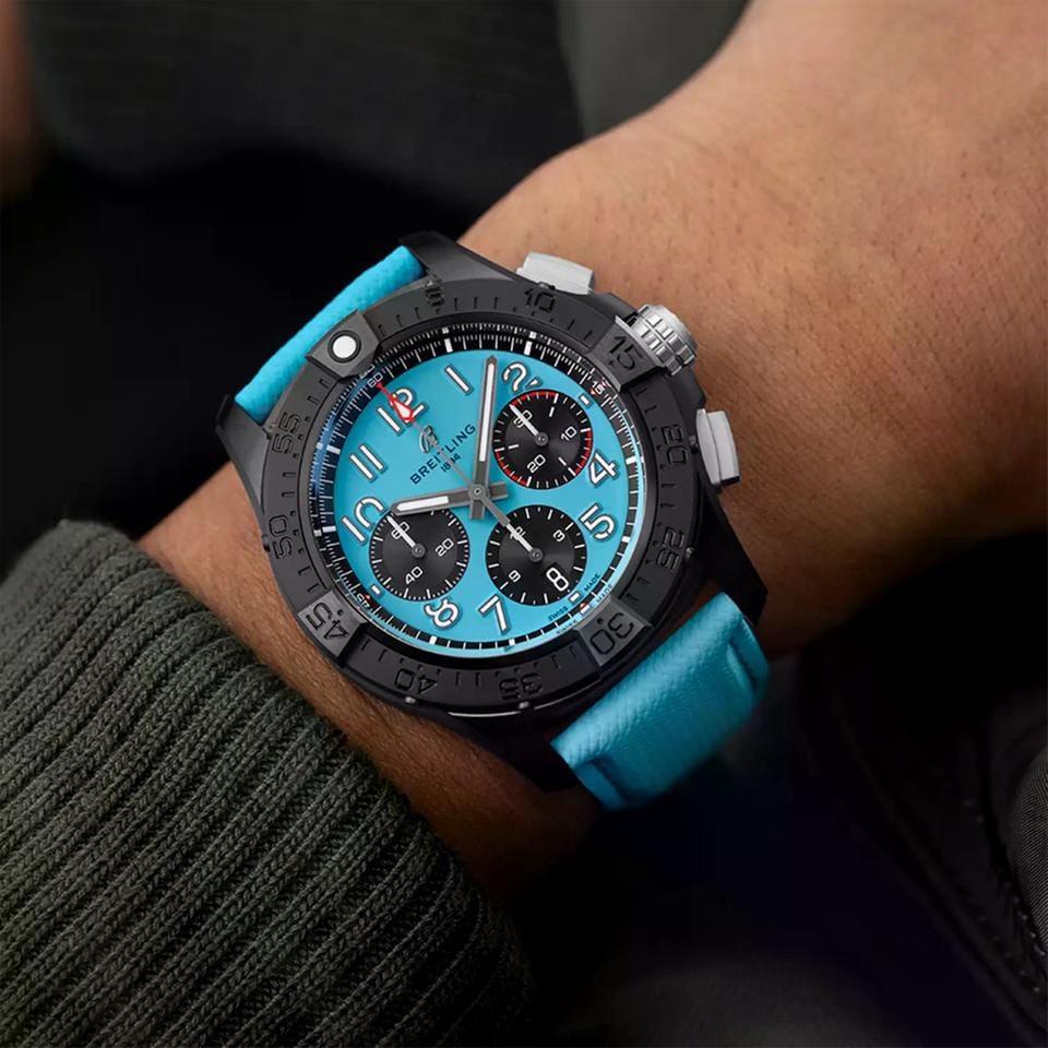 Breitling Avenger B01 Chronograph 42 Night Mission Avenger New 2025