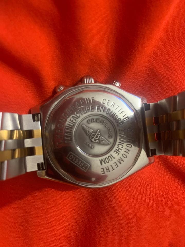 Breitling Chronomat D13352