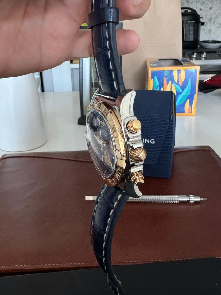 Breitling Chronomat 44 SALE 10/10 RARE 1 OWNER 18 K “ROSE” GOLD BLUE ALLIGATOR STRAP
