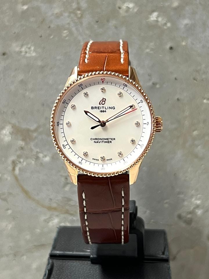 Breitling Navitimer32 | NEU/Fullset/Sticker | 18kt. Gold | Diamanten Zifferblatt