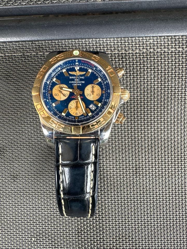 Breitling Chronomat 44 Curea piele crocodil fără urme de uzură acte originale cu
