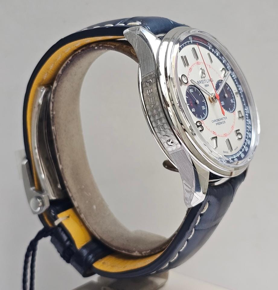 Breitling for Bentley Premier B01 Chronograph 42 Bentley Mulliner - Box & Papers 2025 Unworn - White Dial