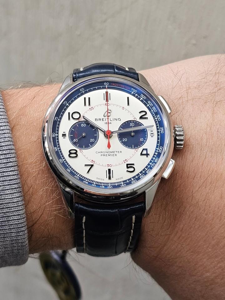 Breitling for Bentley Premier B01 Chronograph 42 Bentley Mulliner - Box & Papers 2025 Unworn - White Dial
