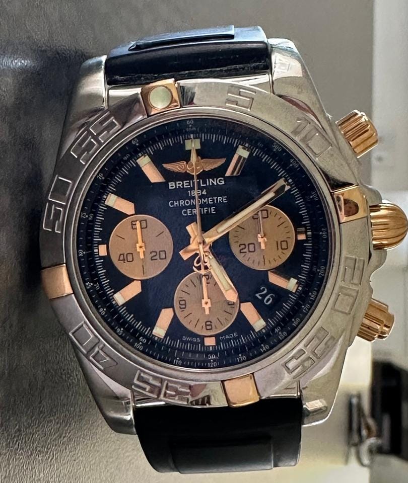 Breitling Chronomat 44 B01
